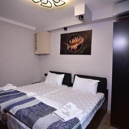 La Casa Hotel Ереван Экстерьер фото