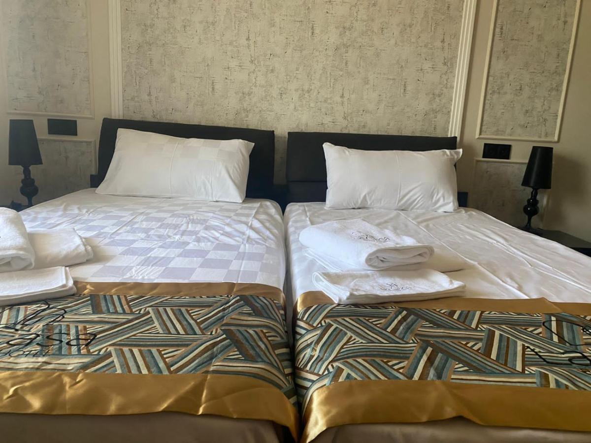 La Casa Hotel Ереван Экстерьер фото